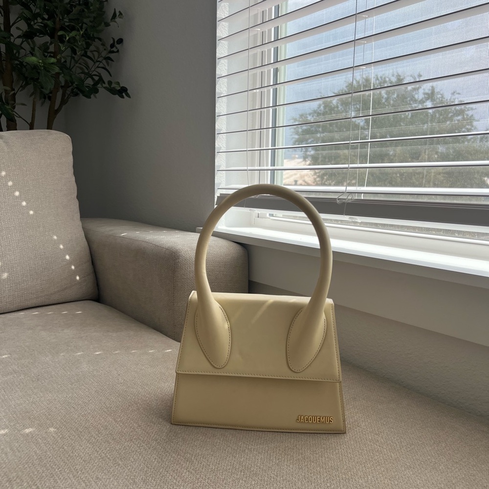 Jacquemus Le Grand Top-Handle Bag in Cream Leather
